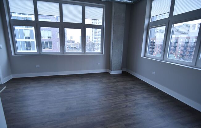 2 beds, 2 baths, 976 sqft, $4,275, Unit 3833-722