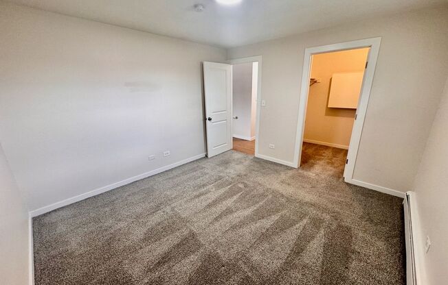 1 bed, 1 bath, $1,125, Unit 38