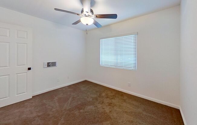 2 beds, 1 bath, 830 sqft, $2,550, Unit 419