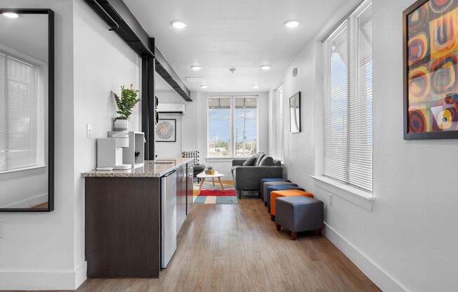 Studio, 1 bath, 327 sqft, $1,045, Unit #235