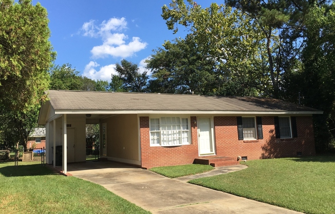 Charming 3 Bedroom Home on Quiet Street – Available Now!