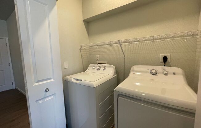 3 beds, 2 baths, 1,153 sqft, $1,549, Unit 1140-302