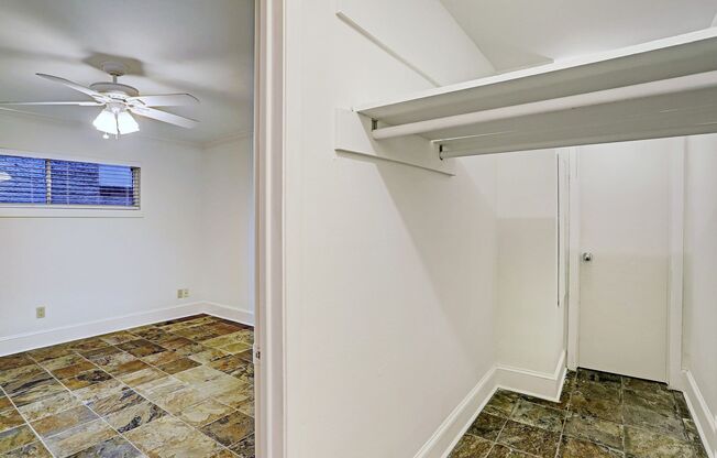 2418 Mimosa Dr.