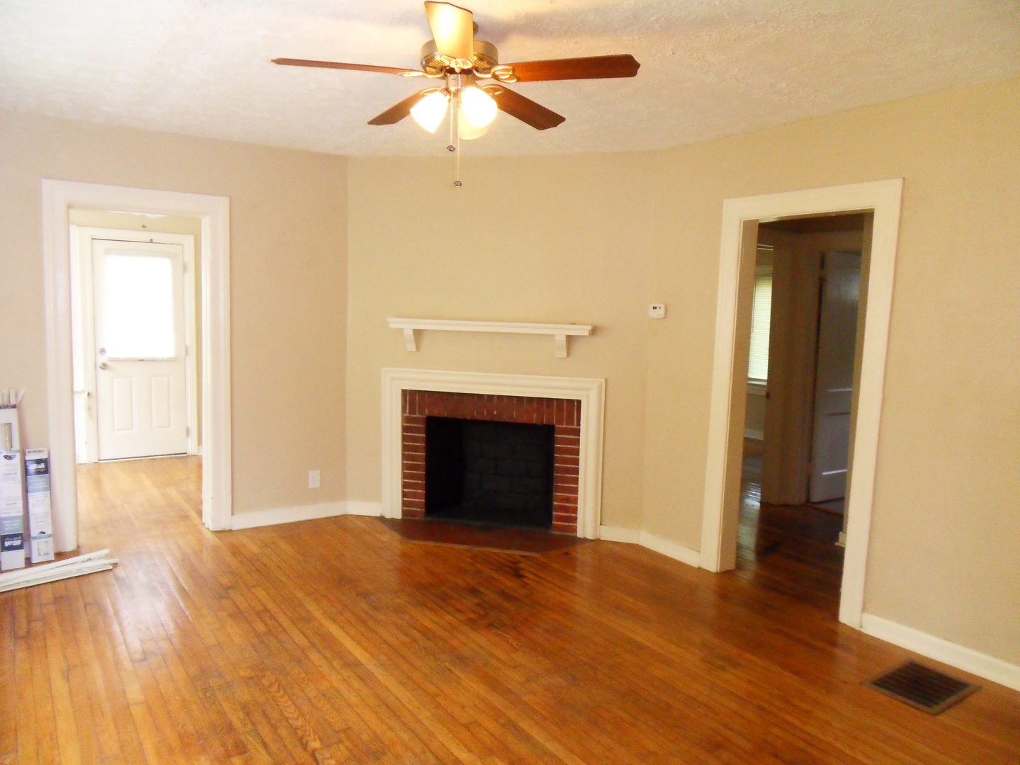583 Colonial Circle