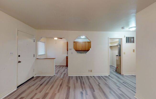 Burien Duplexes (128)