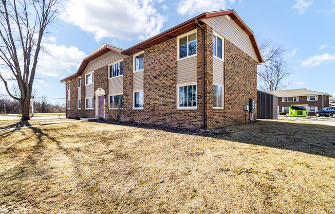 1344 CAMDEN WAY