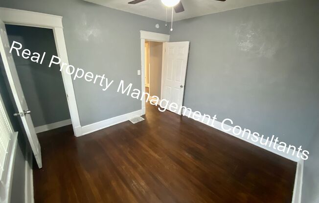 3 beds, 1 bath, $1,200