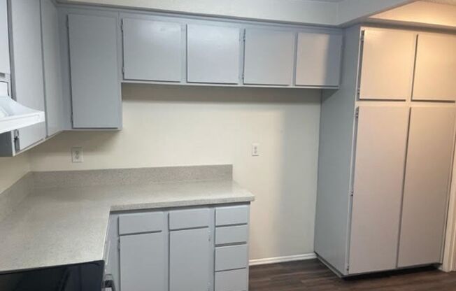 1 bed, 1 bath, 800 sqft, $1,900, Unit PEP146