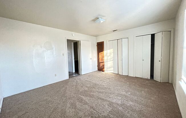 1 bed, 1 bath, 700 sqft, $595, Unit Unit 7