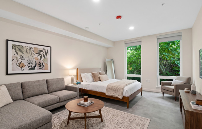 Studio, 1 bath, 348 sqft, $1,317, Unit 401