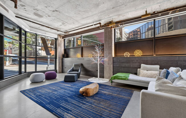 1 bed, 1 bath, 660 sqft, $5,200, Unit 15C