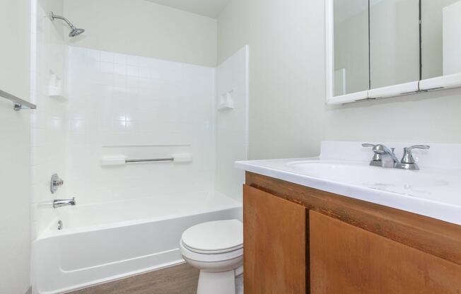 Studio, 1 bath, 400 sqft, $1,065