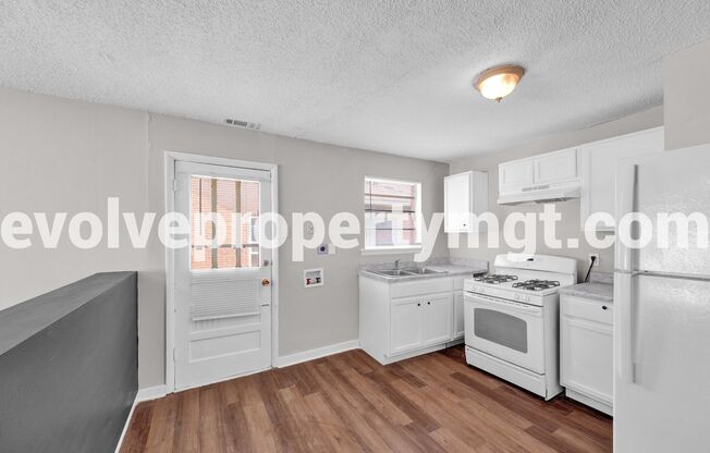 1020 Boston Street - O - 1020 Boston Street