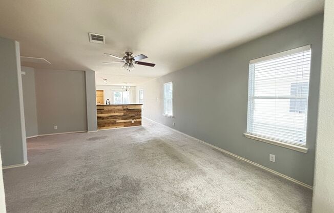 Beautiful 3-bed 2-Bath home in Avery Park with community pool