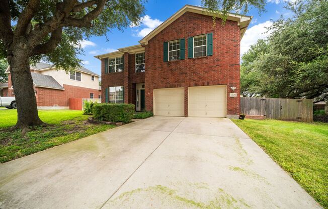 Executive Greenshire Living in Schertz, TX - Realtor Commission: $500