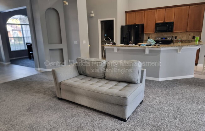 909 ARBORMOOR PL
