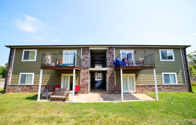 2 beds, 1 bath, 812 sqft, $905, Unit K-5