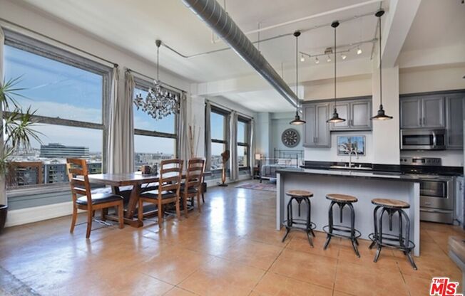 1 bed, 1 bath, 1,200 sqft, $3,300, Unit 806