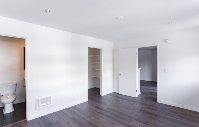2 beds, 2 baths, 918 sqft, $3,595, Unit 101