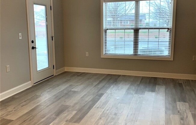 1 bed, 1 bath, 848 sqft, $775, Unit 04