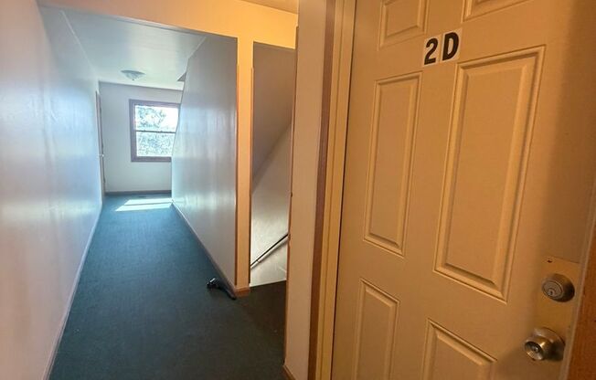 4312 W Shamrock Lane, Apt 2D, Mchenry, IL 60050