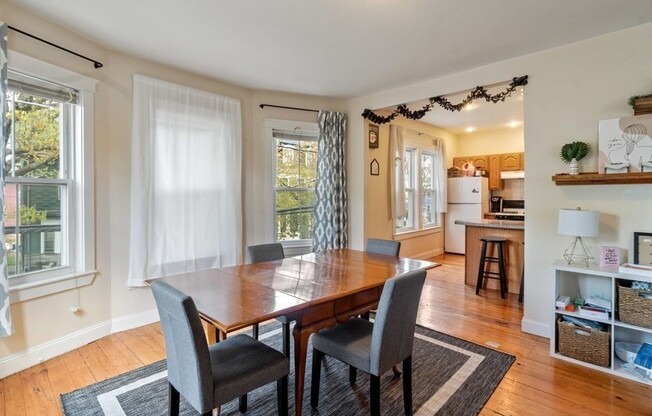 38 Roberts Rd 1