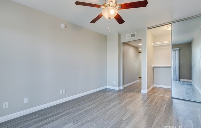 4500 Laurel Canyon Blvd