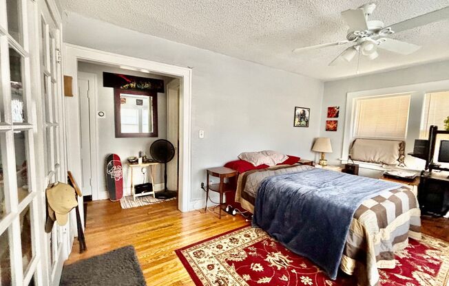 1 bed, 1 bath, 600 sqft, $995, Unit 1307-2