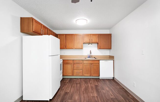 2 beds, 1 bath, $1,495