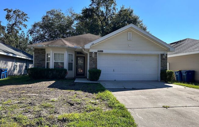 Three Bedroom Home Near Florida State College North Campus