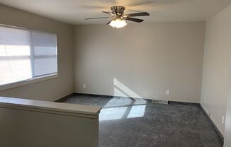 3 beds, 1.5 baths, 1,200 sqft, $975, Unit 1