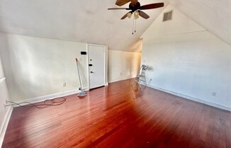 1 bed, 1 bath, $2,000, Unit 3