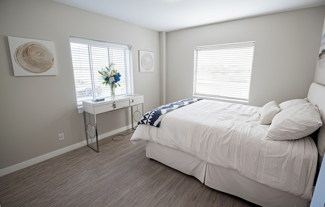 1 bed, 1 bath, 574 sqft, $1,225, Unit 301