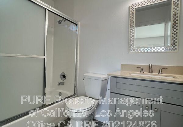 1639 W 205 ST