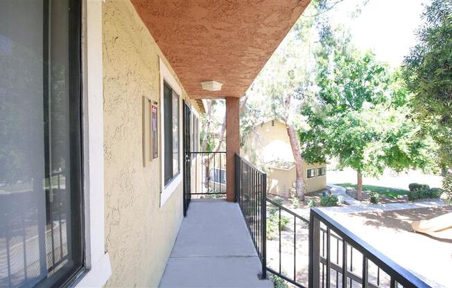Balcony And Patio at Creekside Villas Apartments, California, 92102