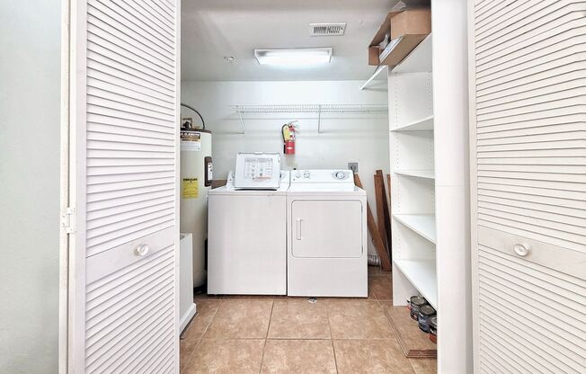 2 beds, 2 baths, $1,600, Unit Unit #802