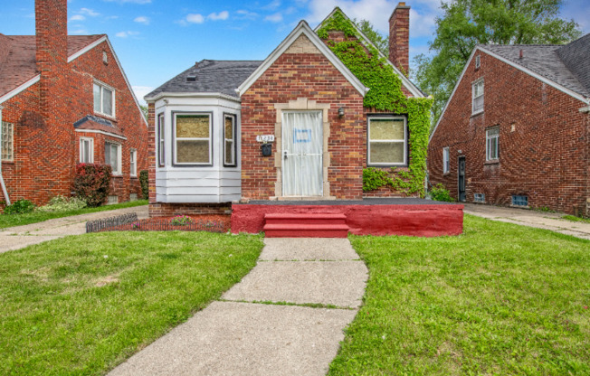 11234 ROXURY