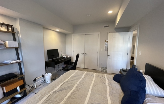 1 bed, 1 bath, 745 sqft, $3,400, Unit 202