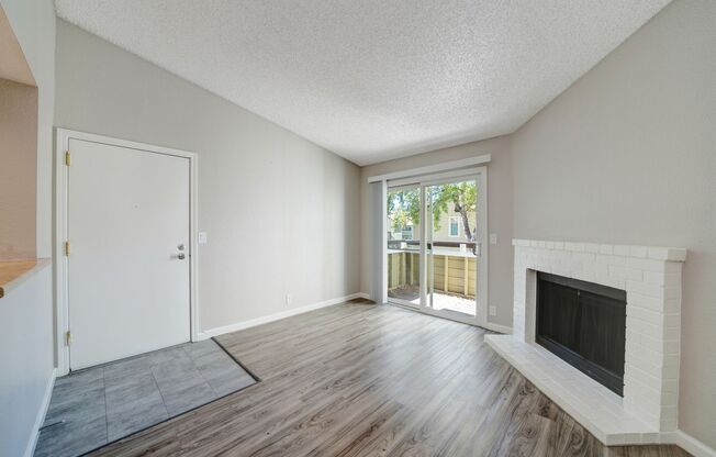 2 beds, 1 bath, $1,575