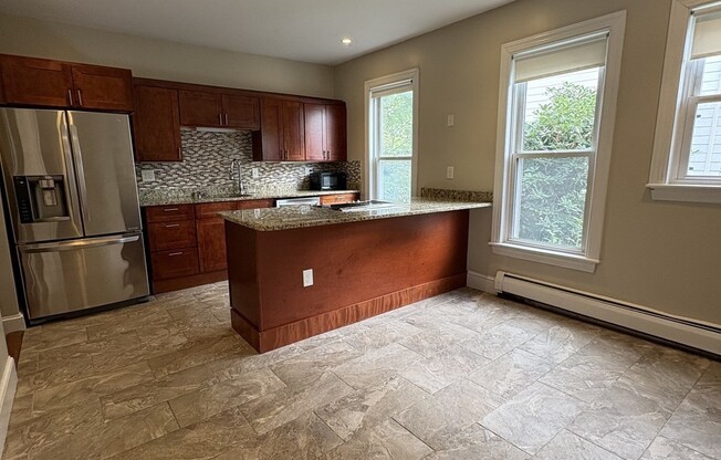 3 beds, 2 baths, 1,372 sqft, $3,700, Unit 1