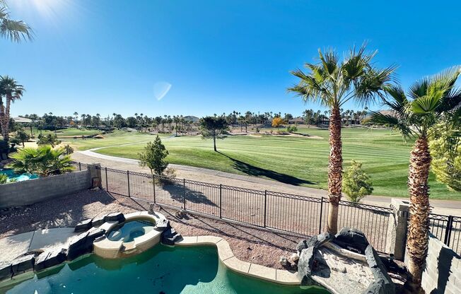 GOLF COURSE VIEW WITH STUNNING POOL!!