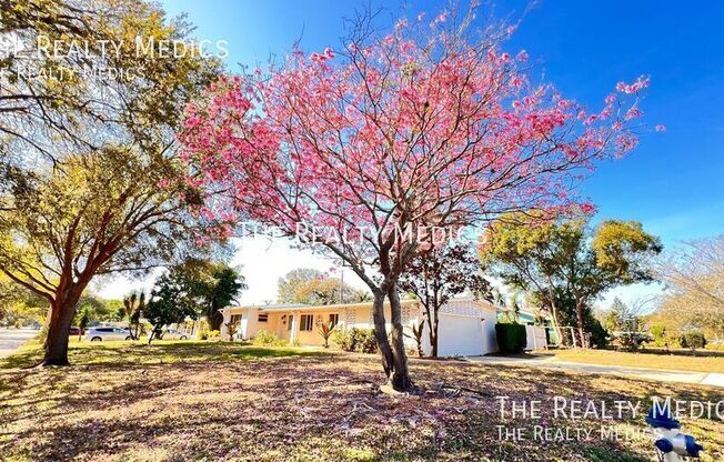 1516 DOVE DR