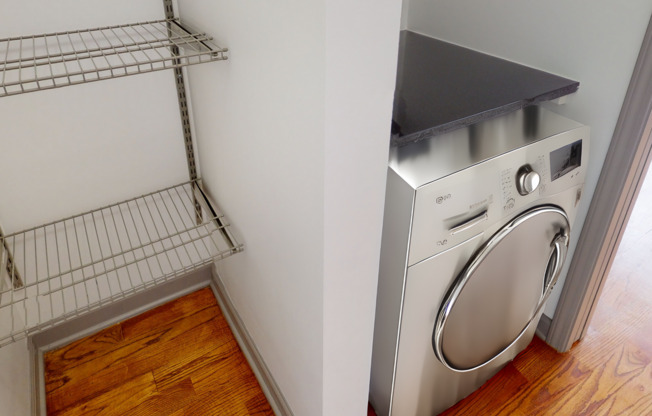 1 bed, 1 bath, $1,745, Unit C3