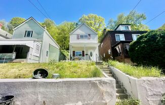 2 Bed 1 Bath- Pittsburgh PA