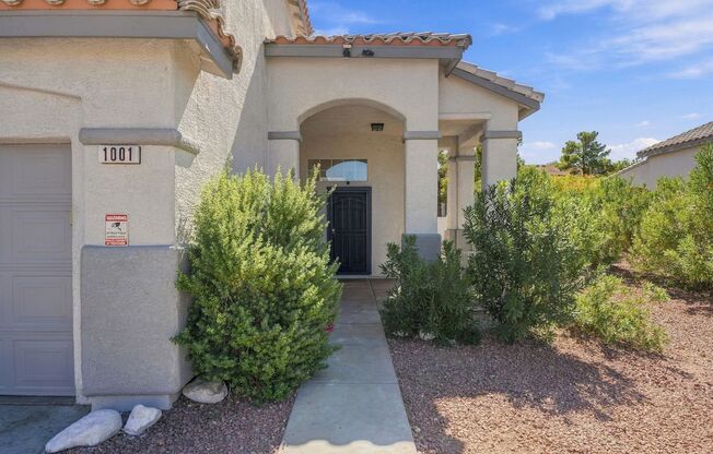 Beautiful Two Story Home in Henderson!