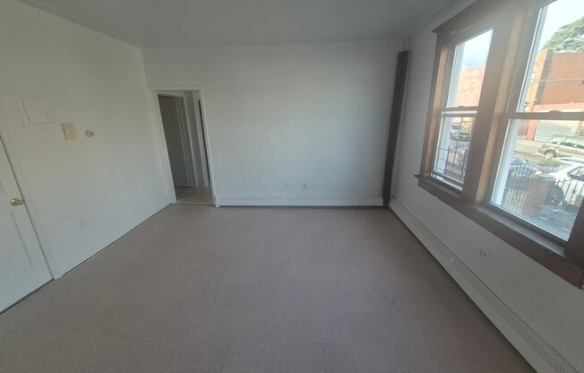 10104 32 AVE