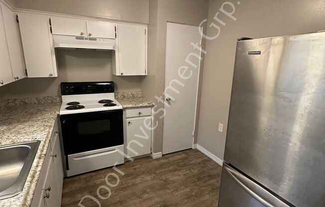 1 bed, 1 bath, 751 sqft, $1,250, Unit Unit 102