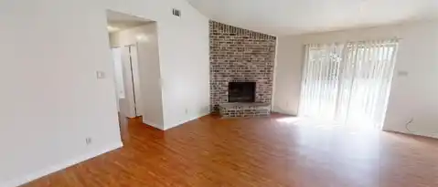 107 HUGHSON CT
