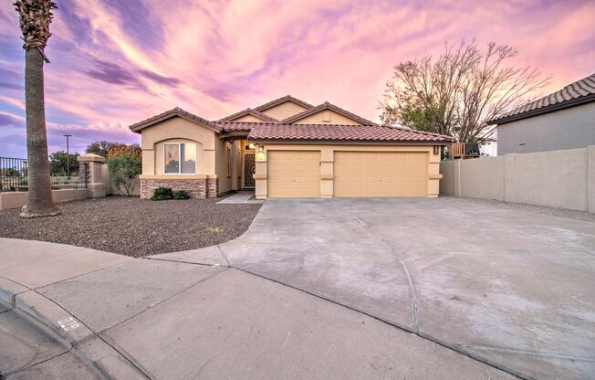 Gorgeous Furnished Single Level 3 Bedroom + 2 Bathroom + Den + 3 Car Garage + Pool + Golf Course Cul De Sac Lot in Greenfield Lakes in Gilbert