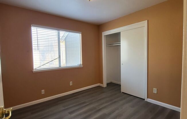 Beautiful home well maintained 4 Bedroom 3 Bath Home in North Stockton.